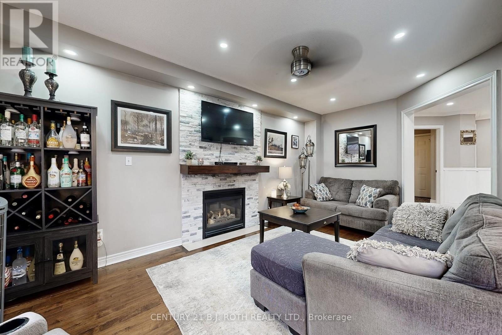 14 Round Leaf Court, Barrie, Ontario  L4N 9N3 - Photo 14 - S13036120