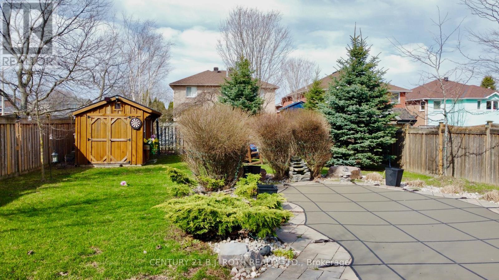 14 Round Leaf Court, Barrie, Ontario  L4N 9N3 - Photo 33 - S13036120