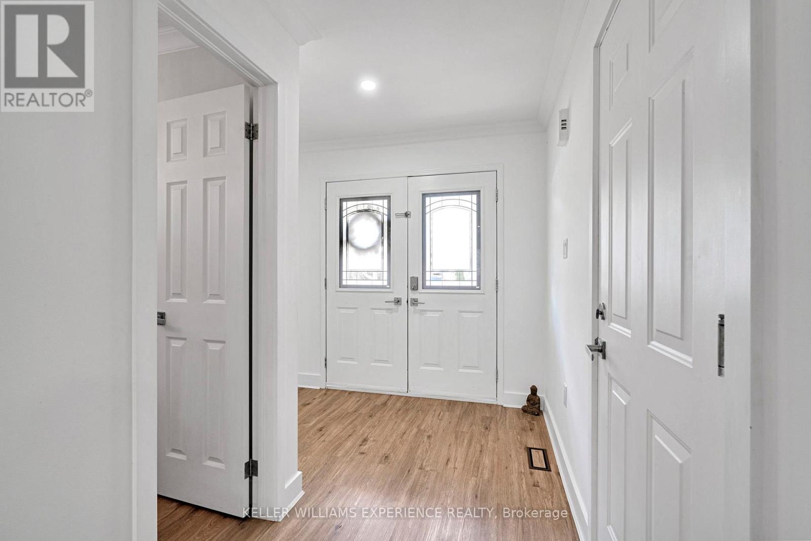 91 Butternut Drive, Barrie, Ontario  L4N 9Z7 - Photo 6 - S13036124