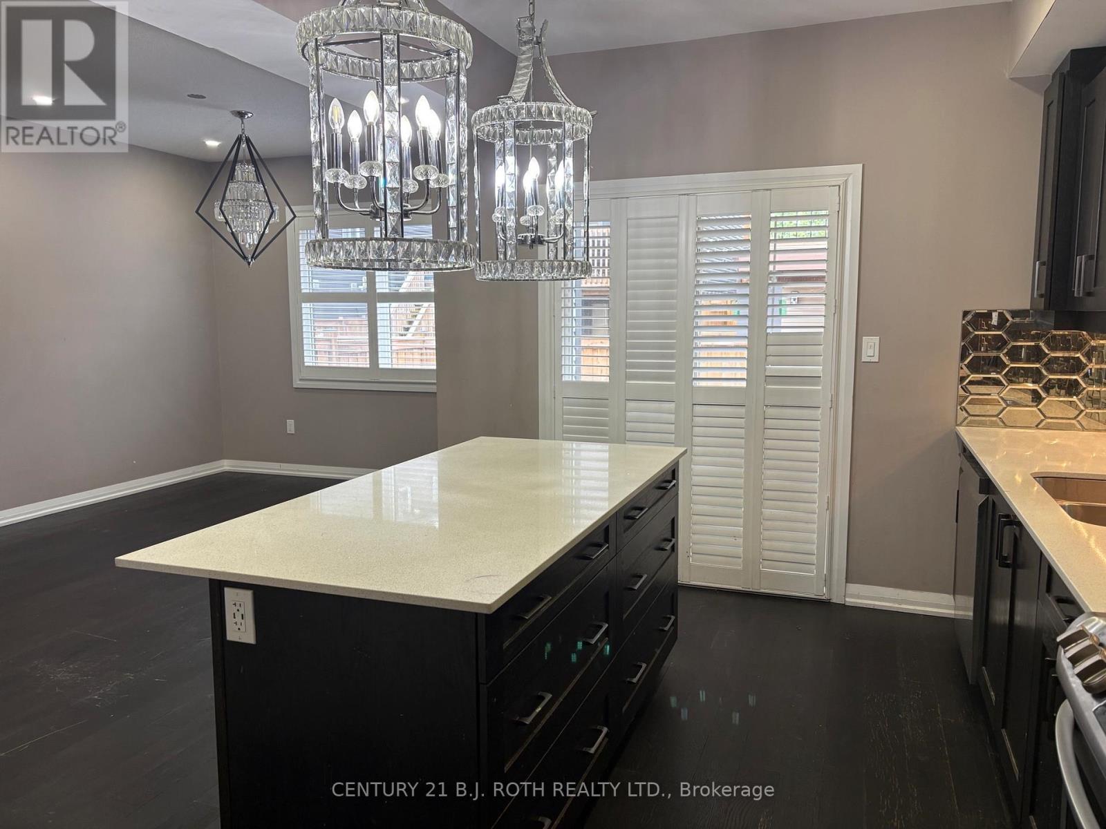 34 Alaskan Heights, Barrie, Ontario  L9J 0H9 - Photo 6 - S13036148