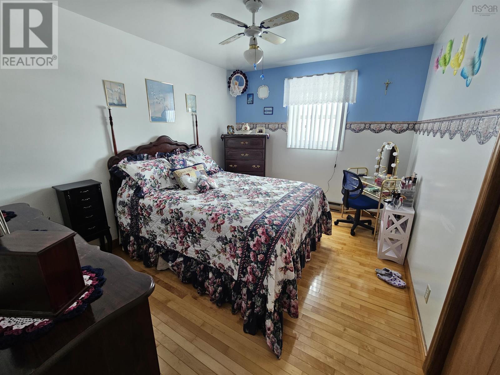 182 & 174 James Street, New Waterford, Nova Scotia  B1H 2X8 - Photo 20 - 202608366