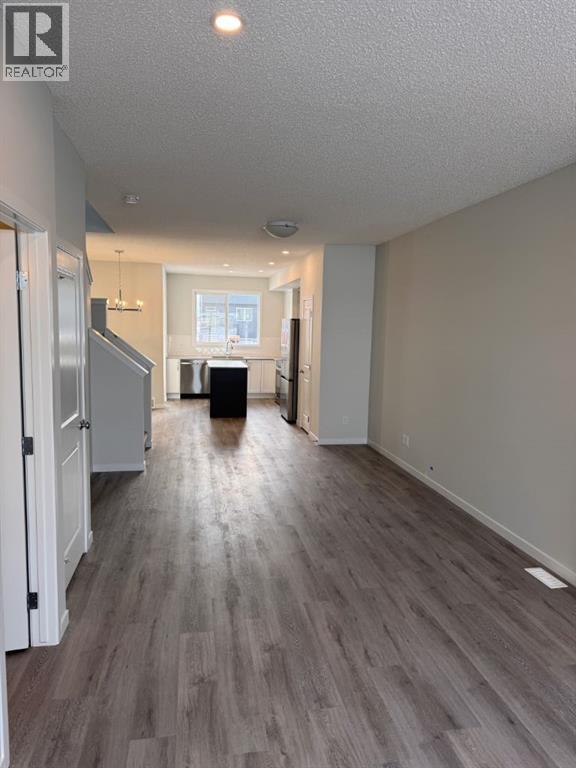 25 Setonvista Gate SE, Calgary, Alberta  T3M 4A3 - Photo 3 - A2244432