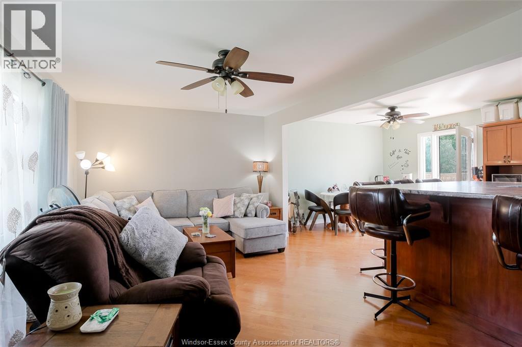 325 Mccurdy, Amherstburg, Ontario  N9V 3B8 - Photo 4 - 26009024