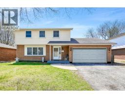 325 MCCURDY, Amherstburg, Ontario
