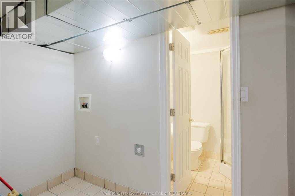 325 Mccurdy, Amherstburg, Ontario  N9V 3B8 - Photo 34 - 26009024