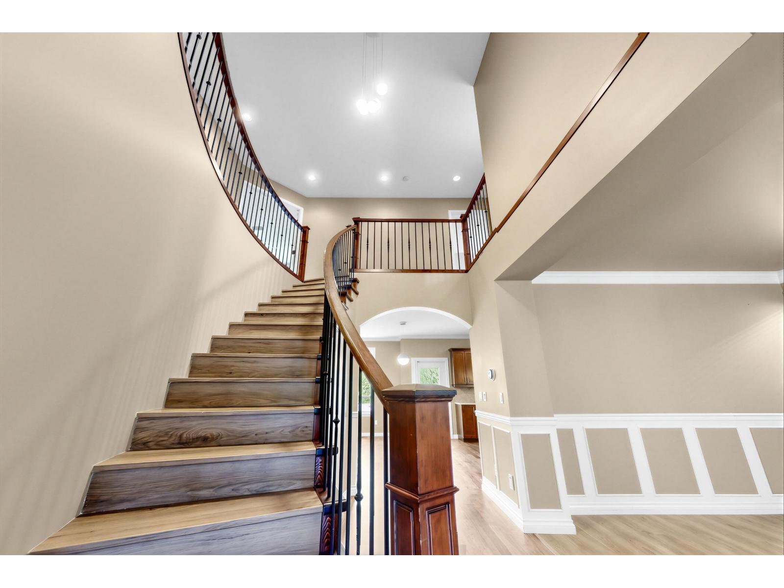 9057 216a Street, Langley, British Columbia  V1M 4C9 - Photo 9 - R3115067