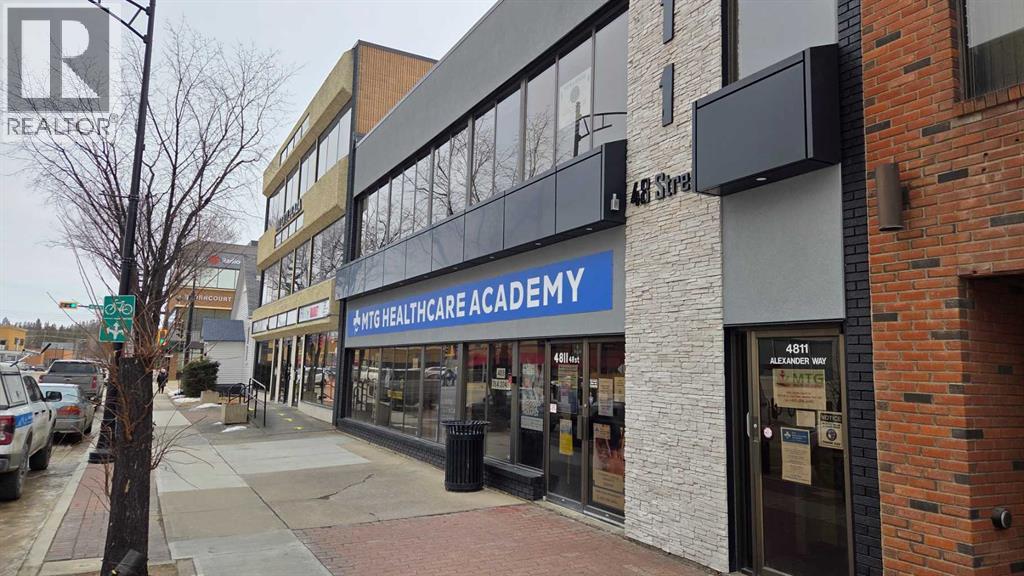 4811 48 Street, Red Deer, Alberta  T4N 1S6 - Photo 3 - A2303514