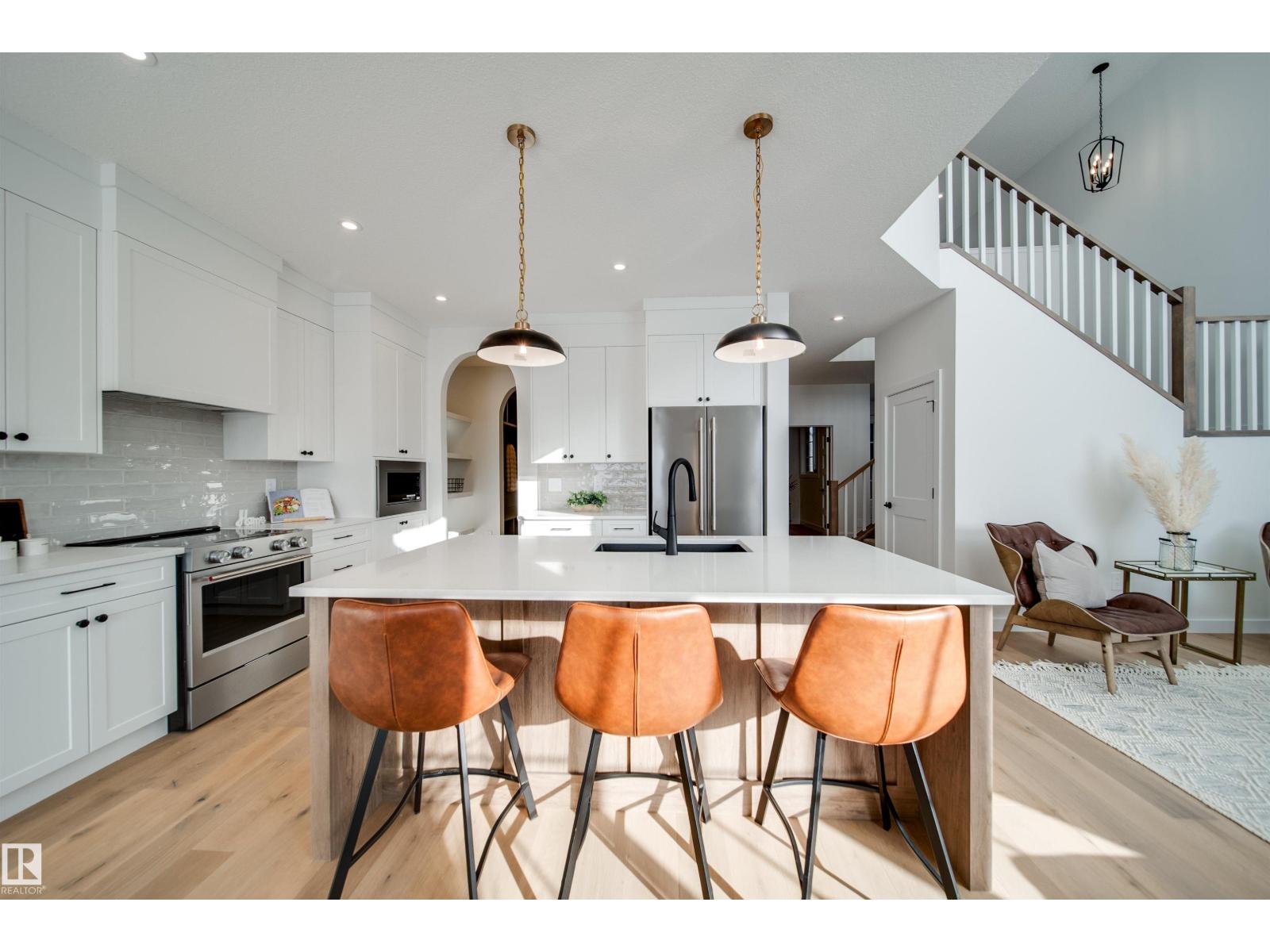 84 Chelles Wd, St. Albert, Alberta  T8N 0R6 - Photo 2 - E4476671