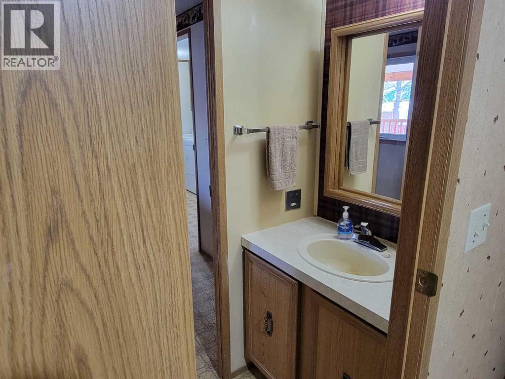 112 3 Avenue E, Alliance, Alberta  T0B 0A0 - Photo 12 - A2304047