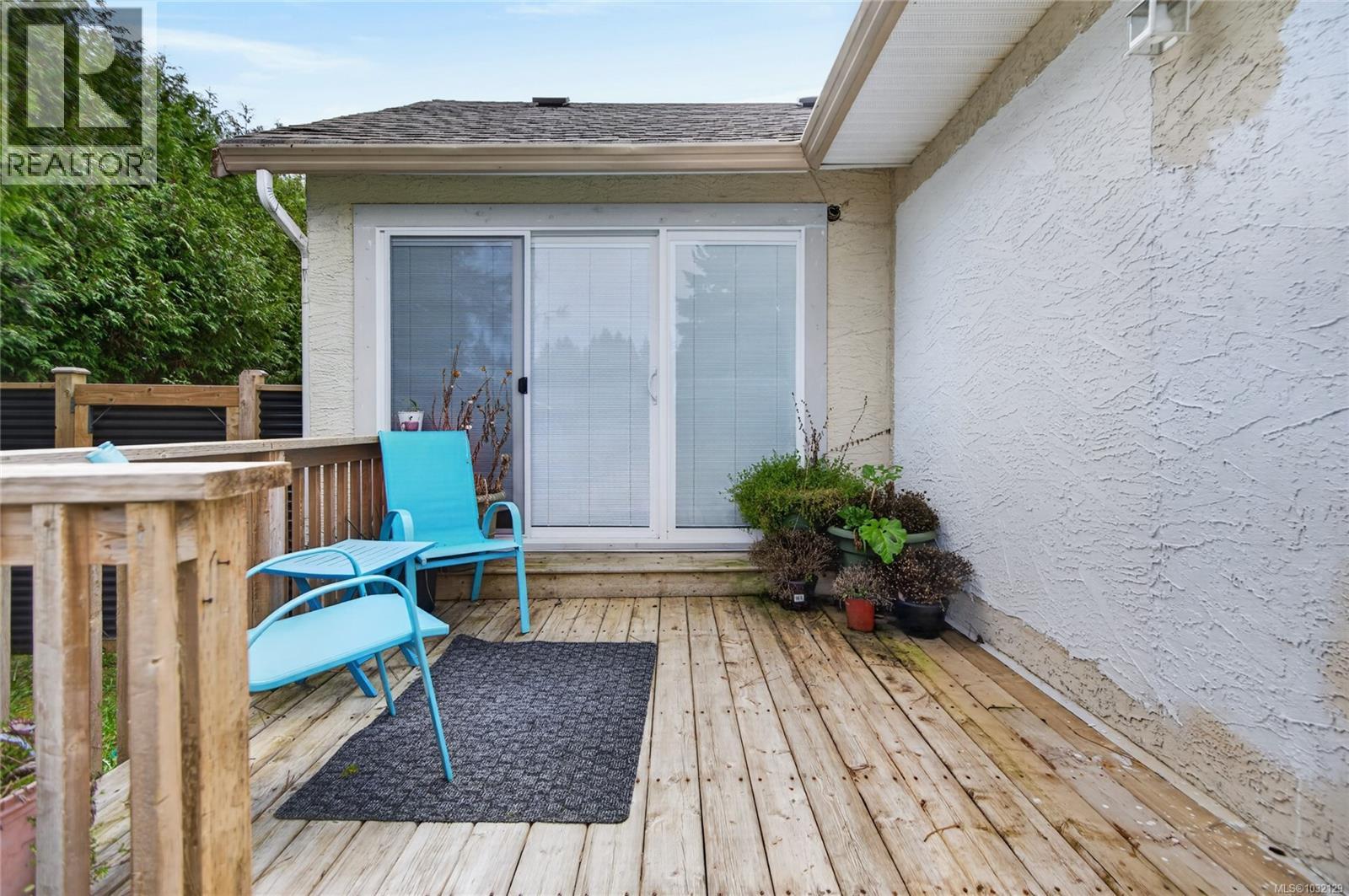 2818 Maryport Ave, Cumberland, British Columbia  V0R 1S0 - Photo 38 - 1032129