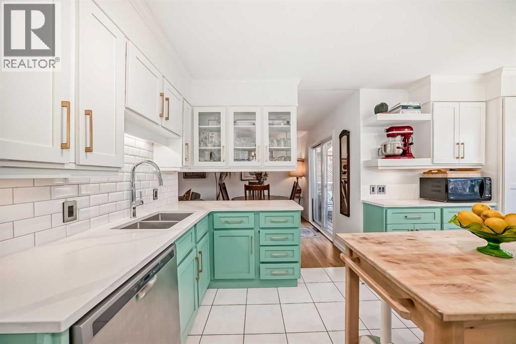 91 Chisholm Crescent NW, Calgary, Alberta  T2L 0Y9 - Photo 14 - A2287319