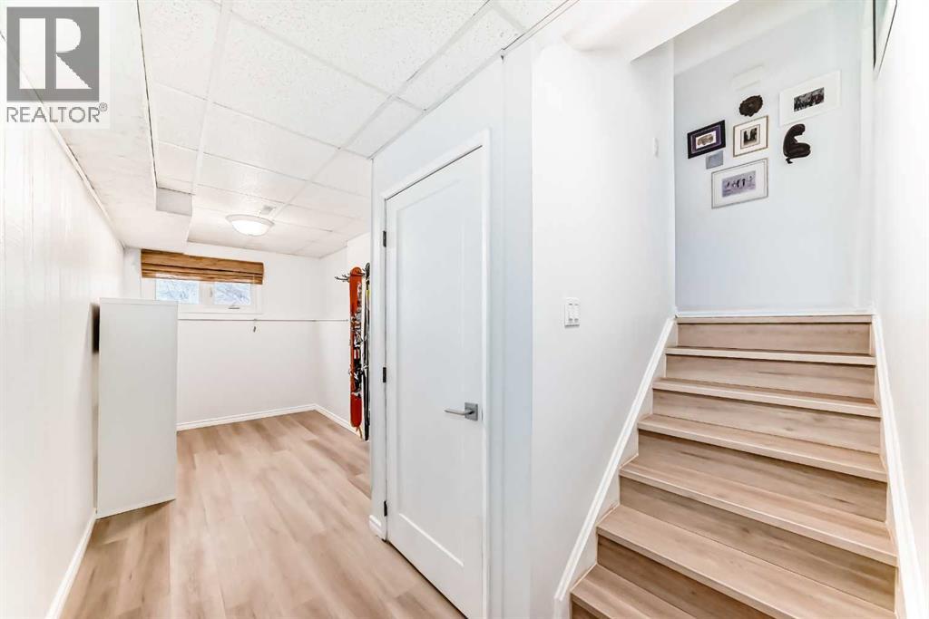 91 Chisholm Crescent NW, Calgary, Alberta  T2L 0Y9 - Photo 30 - A2287319