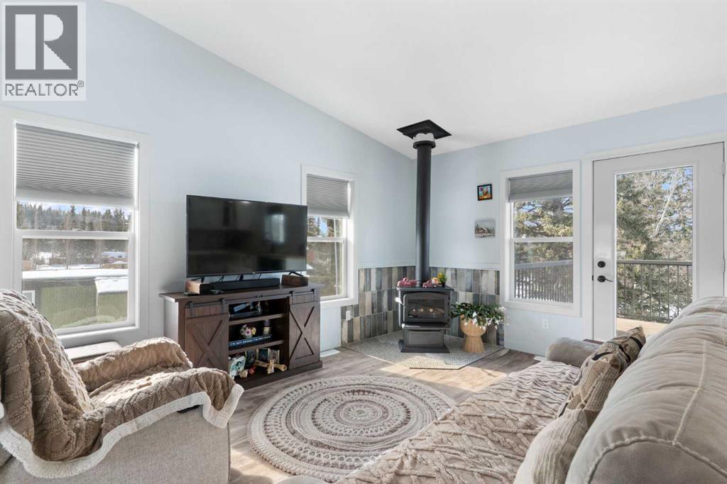 32537b Highway 760 Highway, Rural Mountain View County, Alberta  T0M 1X0 - Photo 25 - A2289851