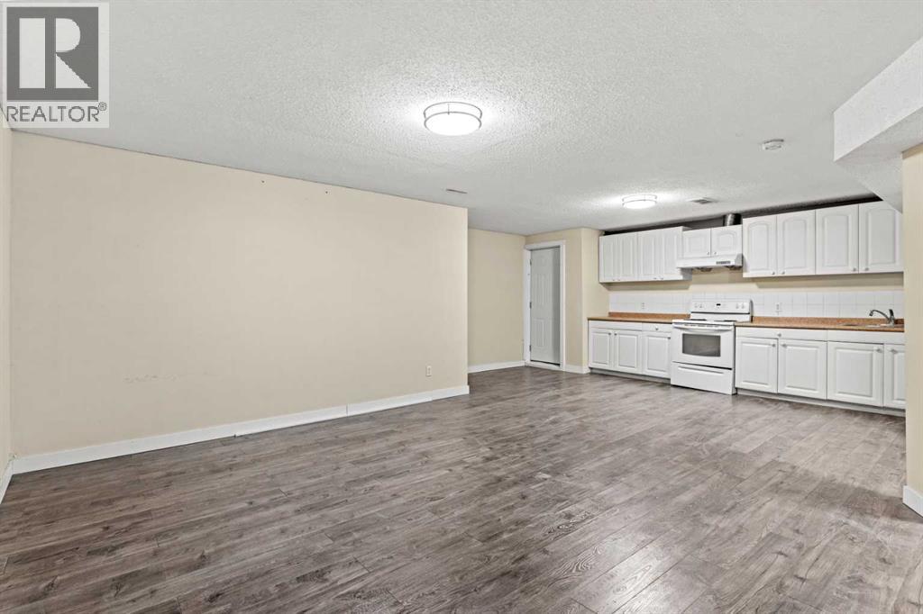 138 Saddlecrest Park NE, Calgary, Alberta  T3J 5L5 - Photo 36 - A2290020