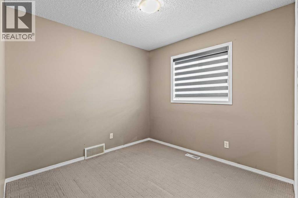 138 Saddlecrest Park NE, Calgary, Alberta  T3J 5L5 - Photo 23 - A2290020