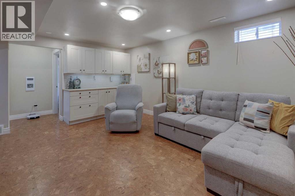 1348 Windstone Road SW, Airdrie, Alberta  T4B 0N5 - Photo 27 - A2300418