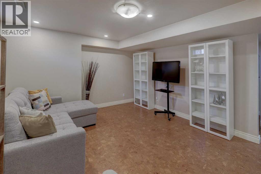 1348 Windstone Road SW, Airdrie, Alberta  T4B 0N5 - Photo 26 - A2300418