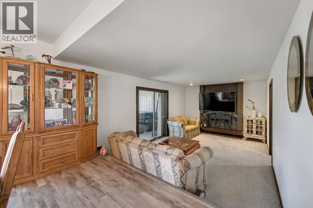 677 Wallace Drive, Carstairs, Alberta  T0M 0N0 - Photo 13 - A2303611