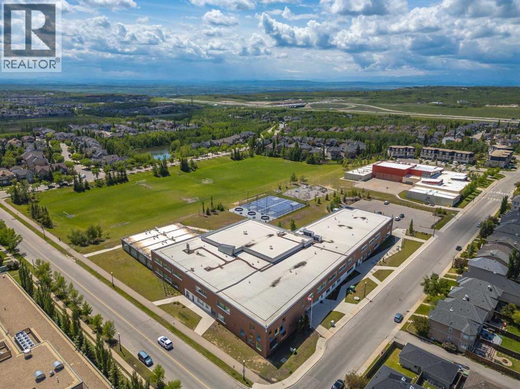 58, 60 Welcome Place Sw, Calgary, Alberta  T3H 4W1 - Photo 8 - A2303652