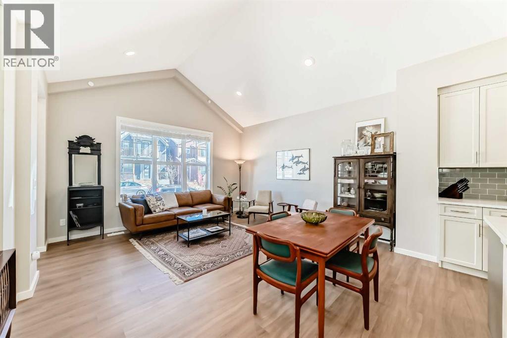 277 Lucas Avenue NW, Calgary, Alberta  T3P 1S3 - Photo 7 - A2303719