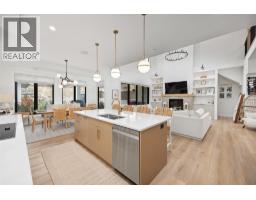 415 Hawk Hill Drive, Kelowna, British Columbia  V1W 0B1 - Photo 17 - 10377129