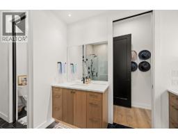 415 Hawk Hill Drive, Kelowna, British Columbia  V1W 0B1 - Photo 21 - 10377129