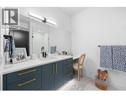 415 Hawk Hill Drive, Kelowna, British Columbia  V1W 0B1 - Photo 38 - 10377129
