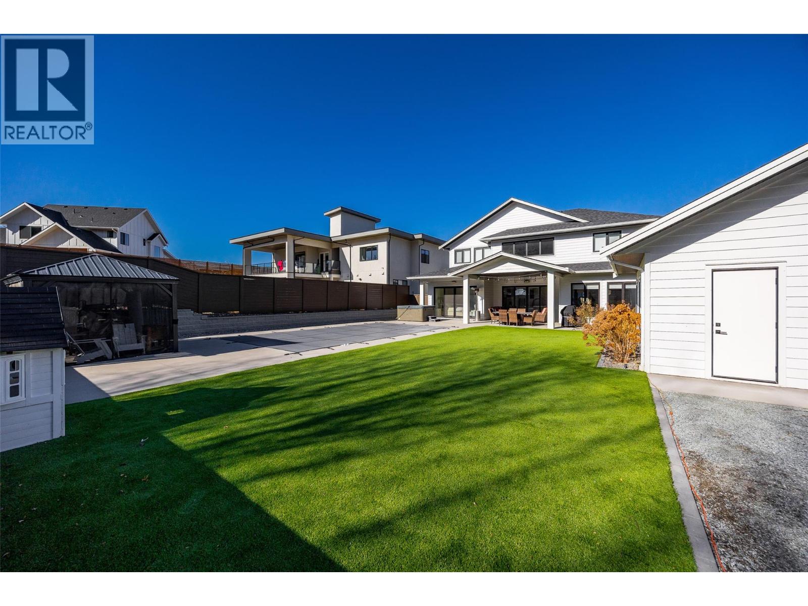 415 Hawk Hill Drive, Kelowna, British Columbia  V1W 0B1 - Photo 68 - 10377129