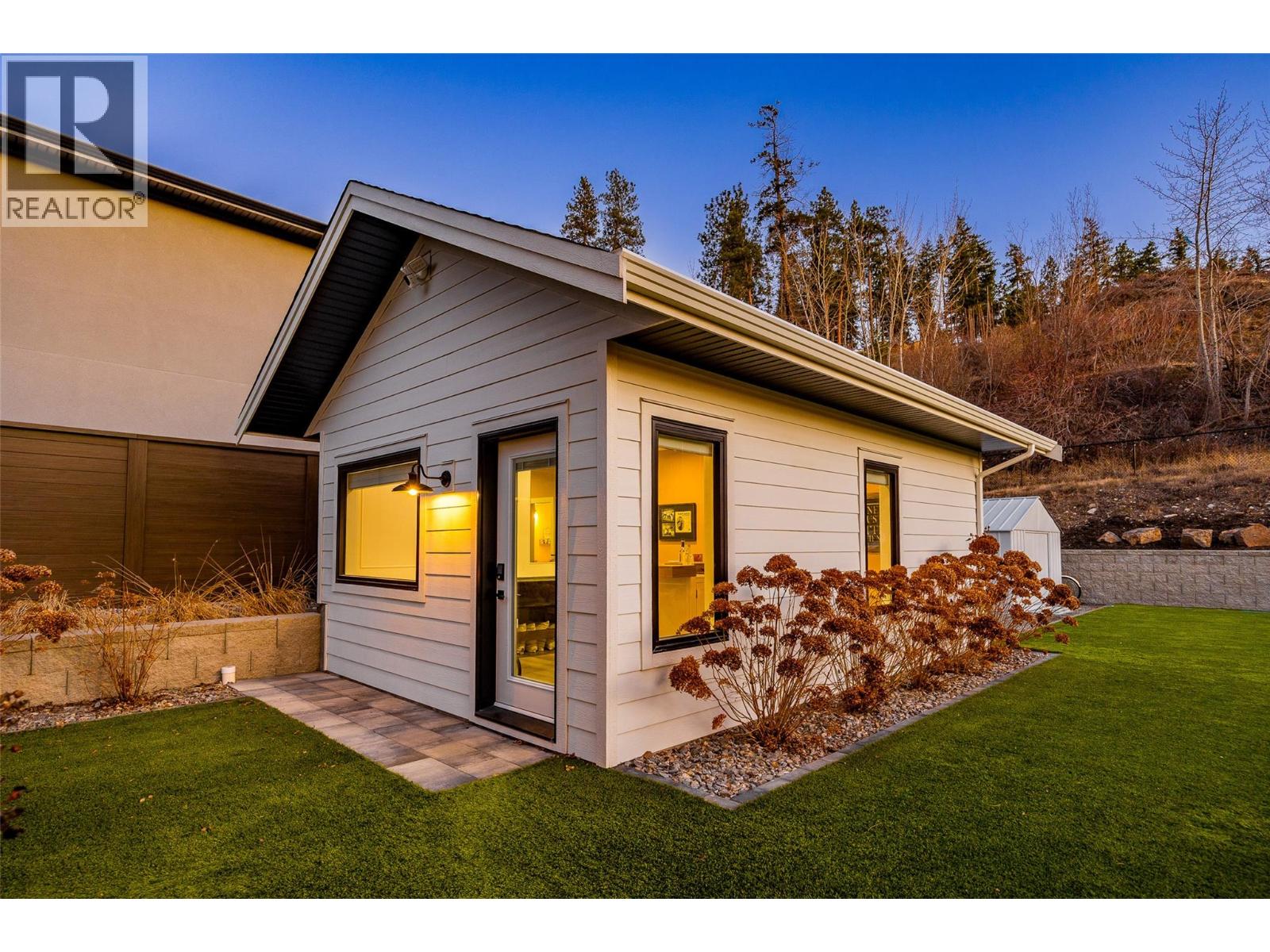 415 Hawk Hill Drive, Kelowna, British Columbia  V1W 0B1 - Photo 81 - 10377129