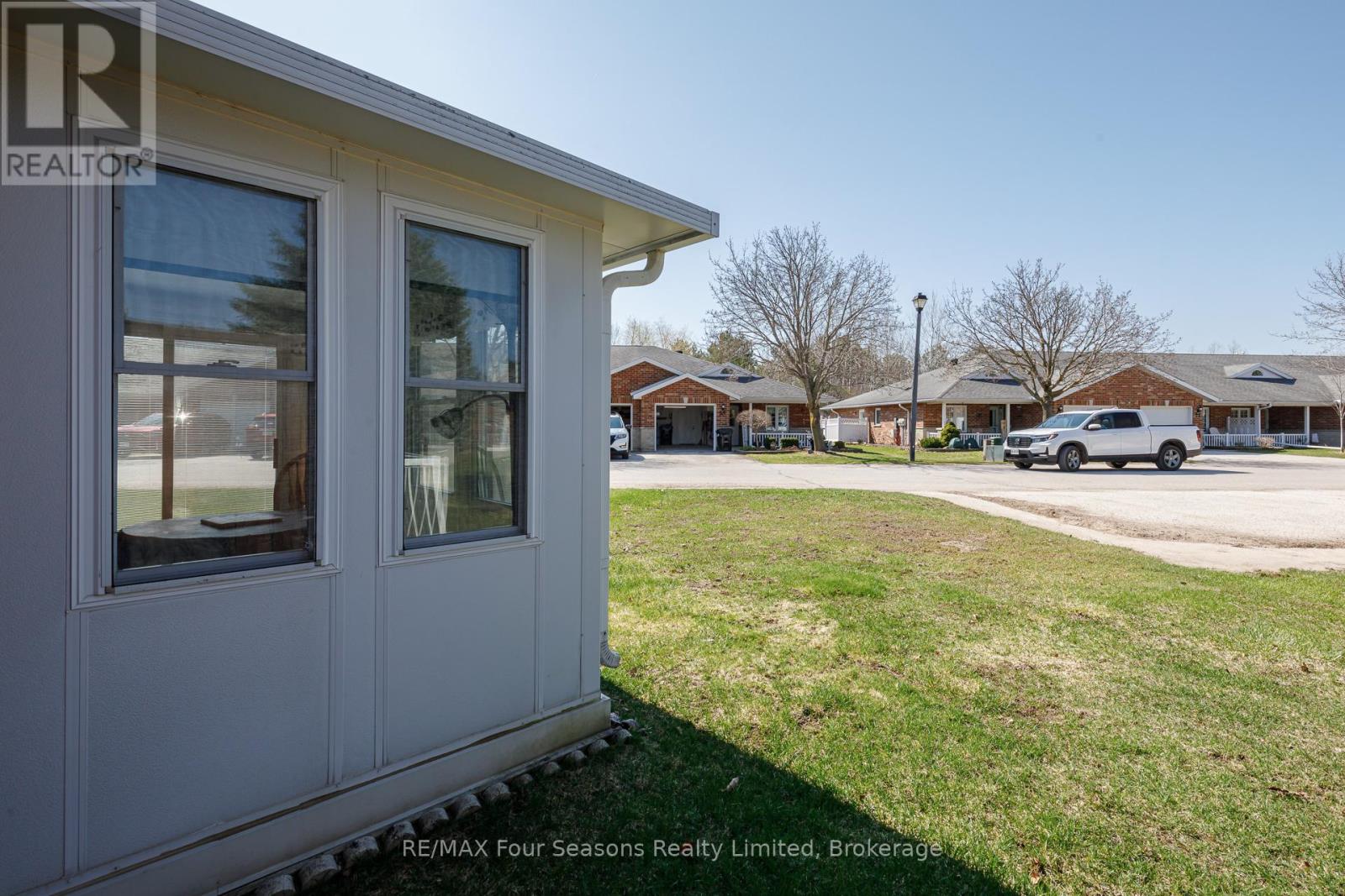 49 - 275 Huron Street, Clearview, Ontario  L0M 1S0 - Photo 29 - S12926040