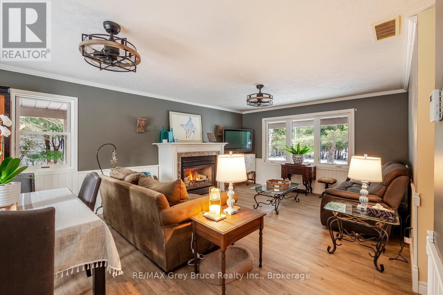 6 Kirkland Place, South Bruce Peninsula, Ontario  N0H 2G0 - Photo 12 - X12909674