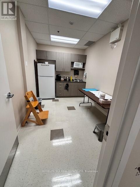 103b - 100 Strowger Boulevard, Brockville, Ontario  K6V 5J9 - Photo 4 - X13036298