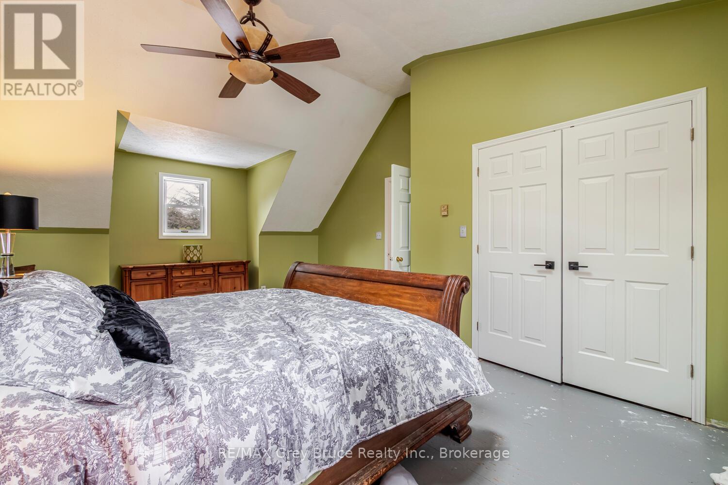 6 Kirkland Place, South Bruce Peninsula, Ontario  N0H 2G0 - Photo 20 - X12909674