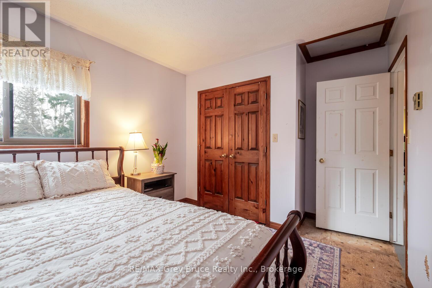 6 Kirkland Place, South Bruce Peninsula, Ontario  N0H 2G0 - Photo 23 - X12909674