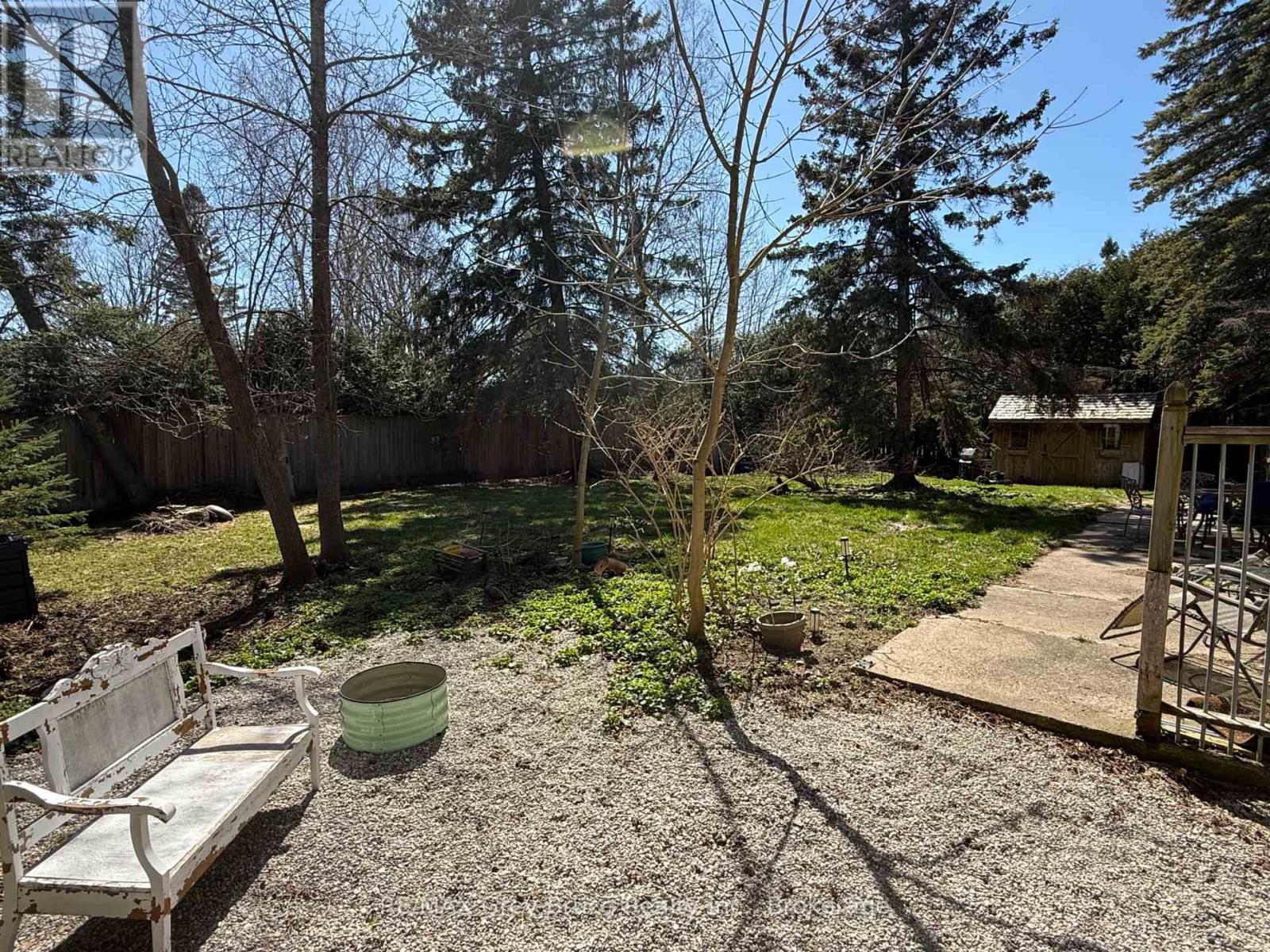 6 Kirkland Place, South Bruce Peninsula, Ontario  N0H 2G0 - Photo 37 - X12909674