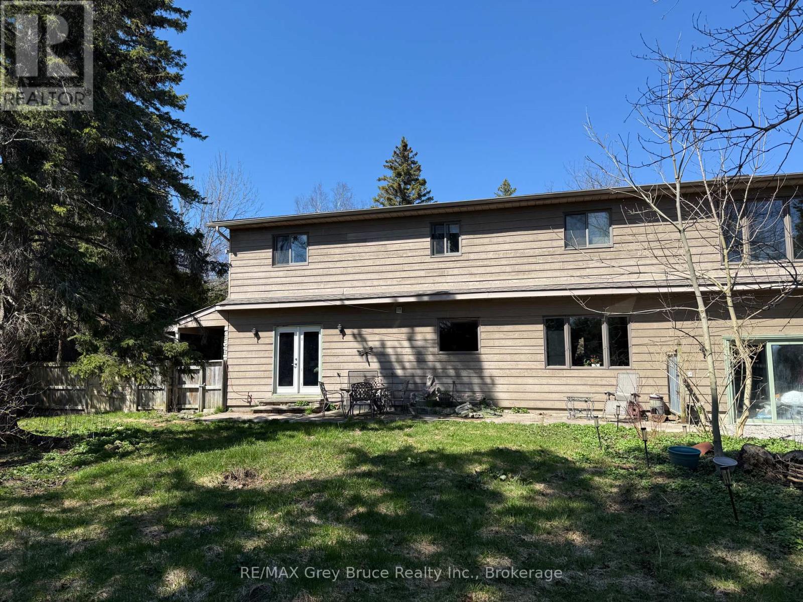 6 Kirkland Place, South Bruce Peninsula, Ontario  N0H 2G0 - Photo 39 - X12909674