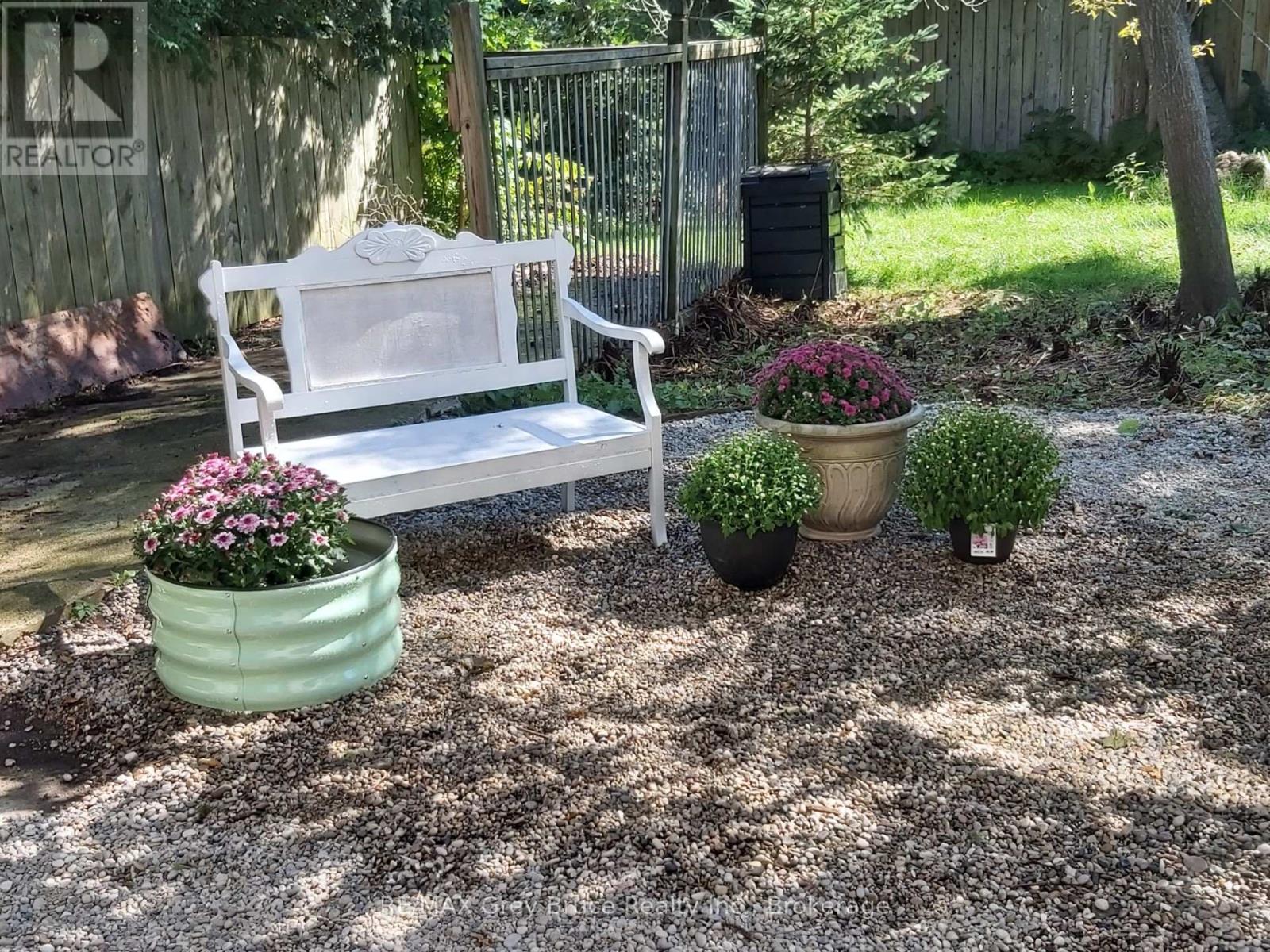 6 Kirkland Place, South Bruce Peninsula, Ontario  N0H 2G0 - Photo 33 - X12909674