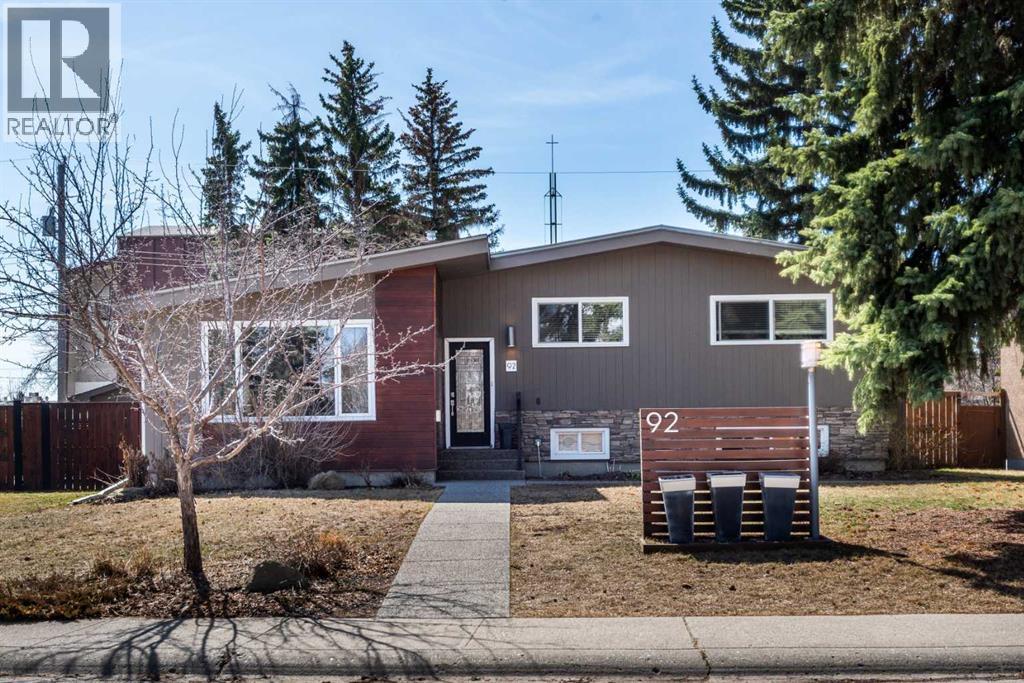 92 Chinook Drive SW, calgary, Alberta