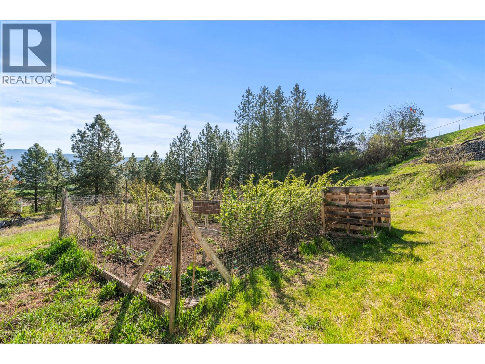 9510 97 Highway N Unit# 84, Vernon, British Columbia  V1H 1R8 - Photo 25 - 10384571