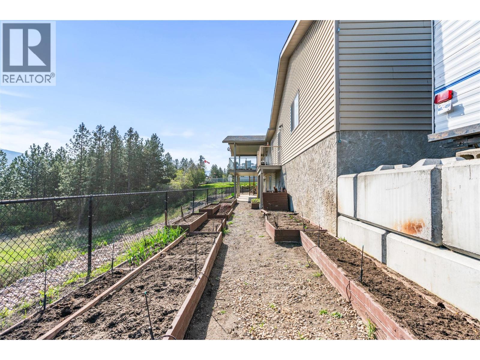 9510 97 Highway N Unit# 84, Vernon, British Columbia  V1H 1R8 - Photo 62 - 10384571