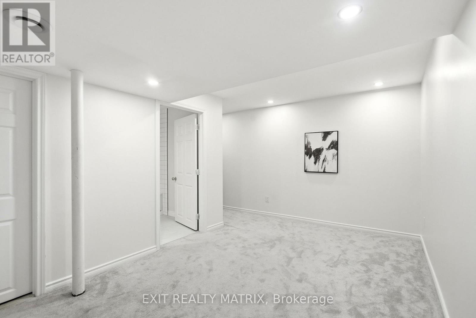 194 Flowing Creek Circle, Ottawa, Ontario  K2M 2R7 - Photo 20 - X12851686