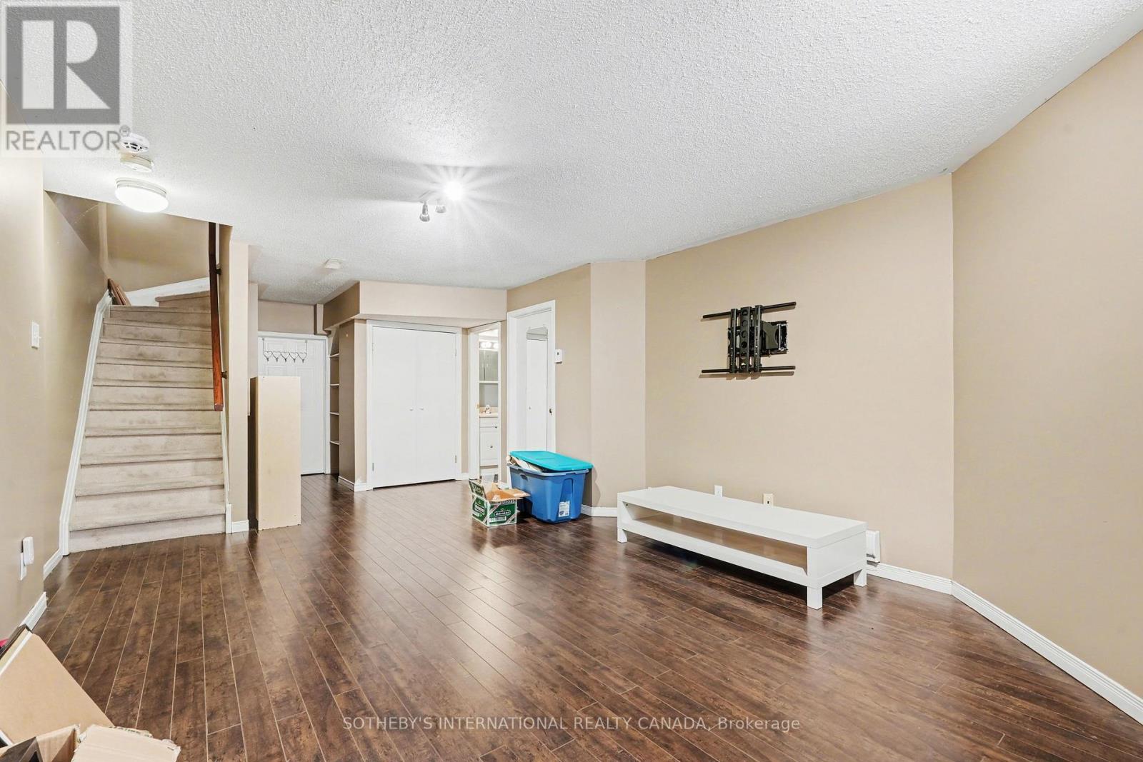 55 Chantilly Gate, Ottawa, Ontario  K2S 2B1 - Photo 17 - X13035144