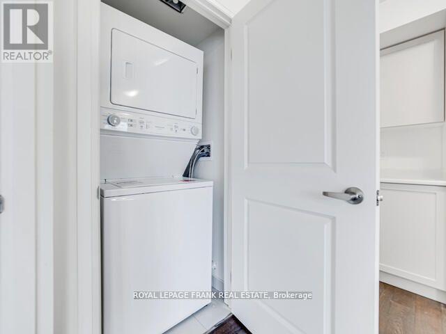 12 - 23d Lookout Drive, Clarington, Ontario  L1C 7G1 - Photo 3 - E13036368