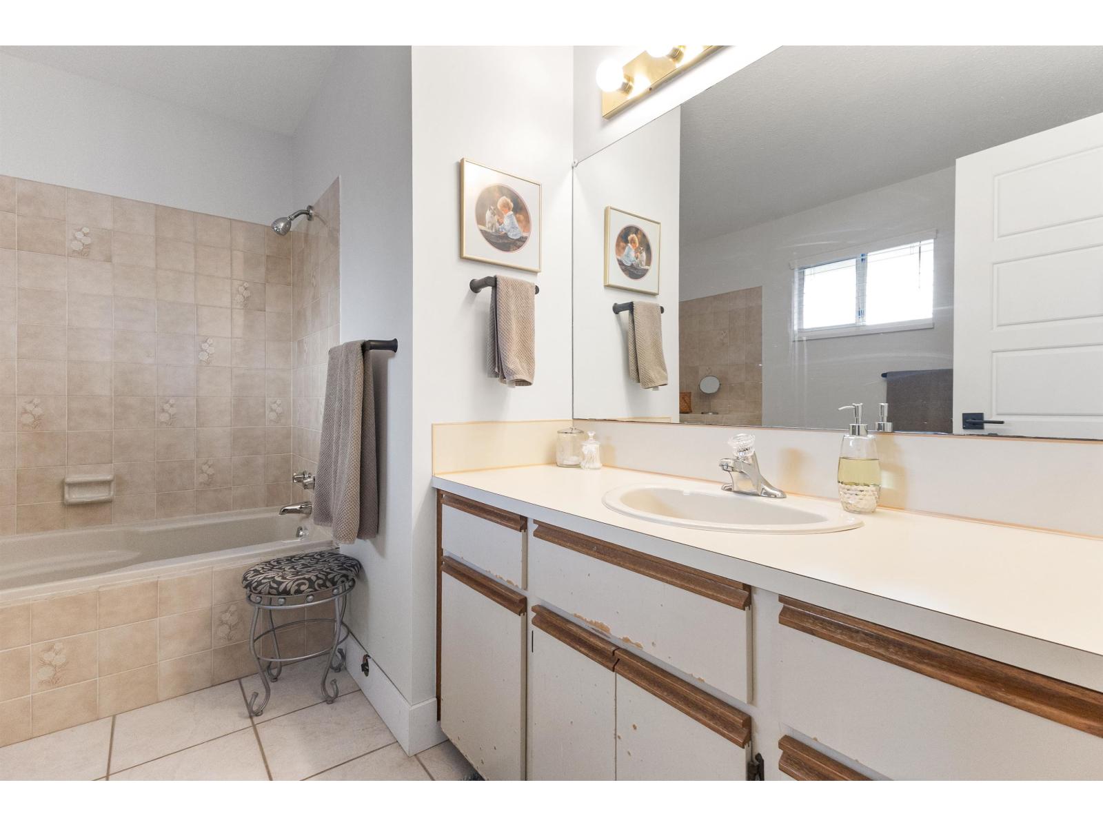 15522 87a Avenue, Surrey, British Columbia  V3S 6S9 - Photo 24 - R3114526