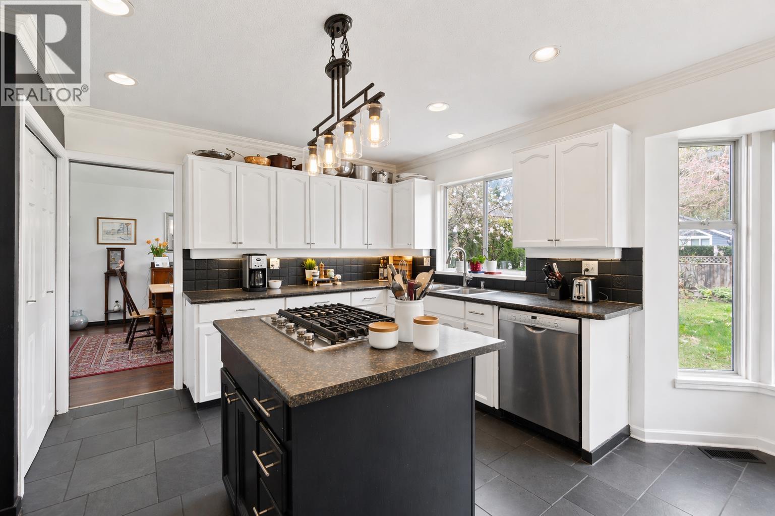 1618 Draycott Road, North Vancouver, British Columbia  V7J 1W4 - Photo 6 - R3114312