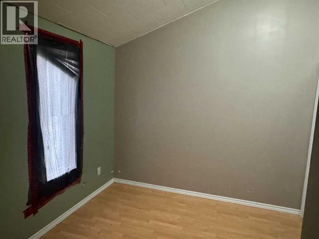 4923 49 Street, Hardisty, Alberta  T0B 1V0 - Photo 7 - A2272458