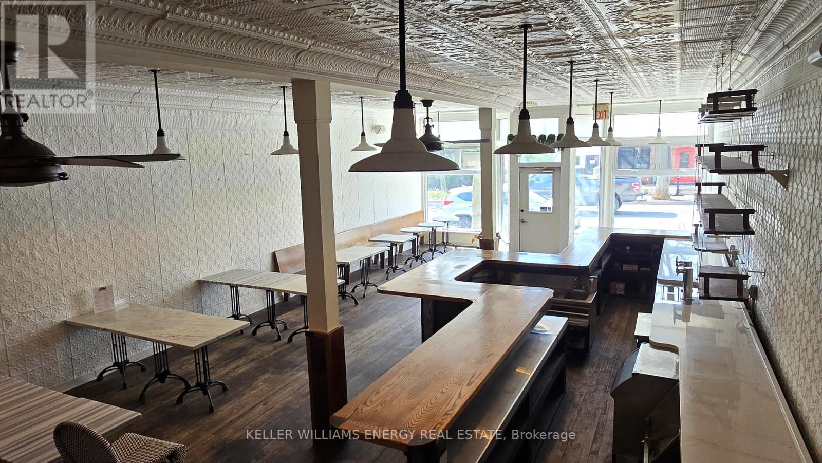 298 Main Street, Prince Edward County, Ontario  K0K 3L0 - Photo 2 - X13036238