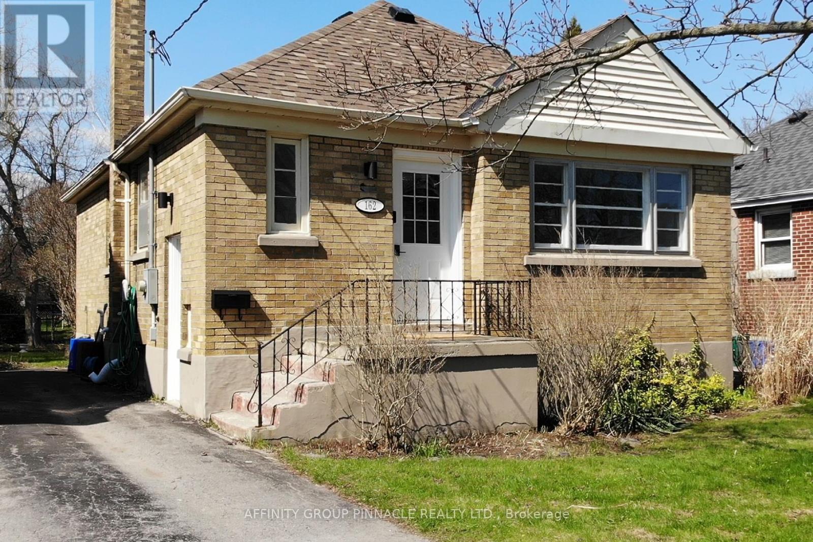 162 University Avenue E, Cobourg, Ontario  K9A 1E1 - Photo 2 - X13036284