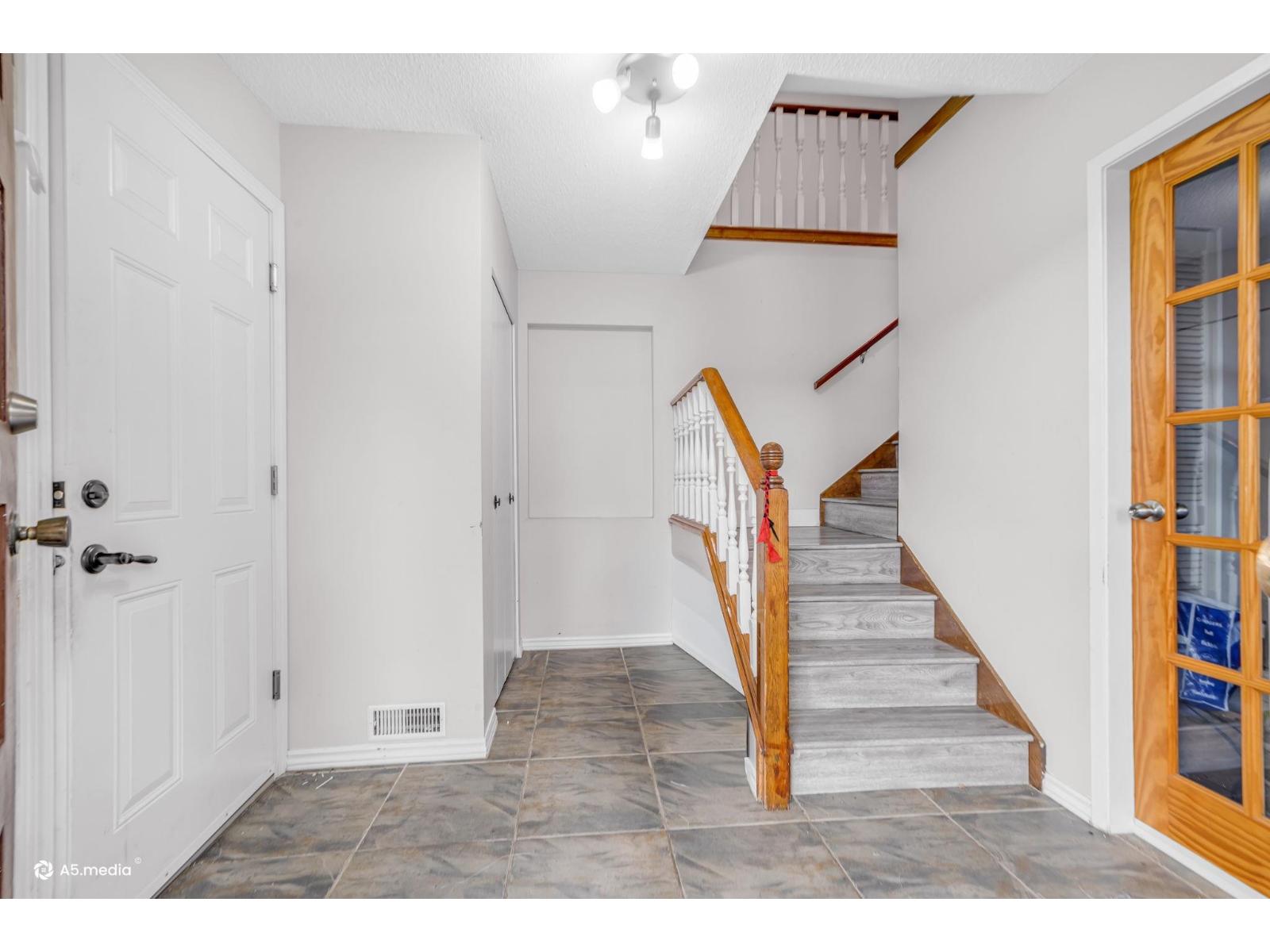 11573 84a Avenue, Delta, British Columbia  V4C 2S5 - Photo 25 - R3114185