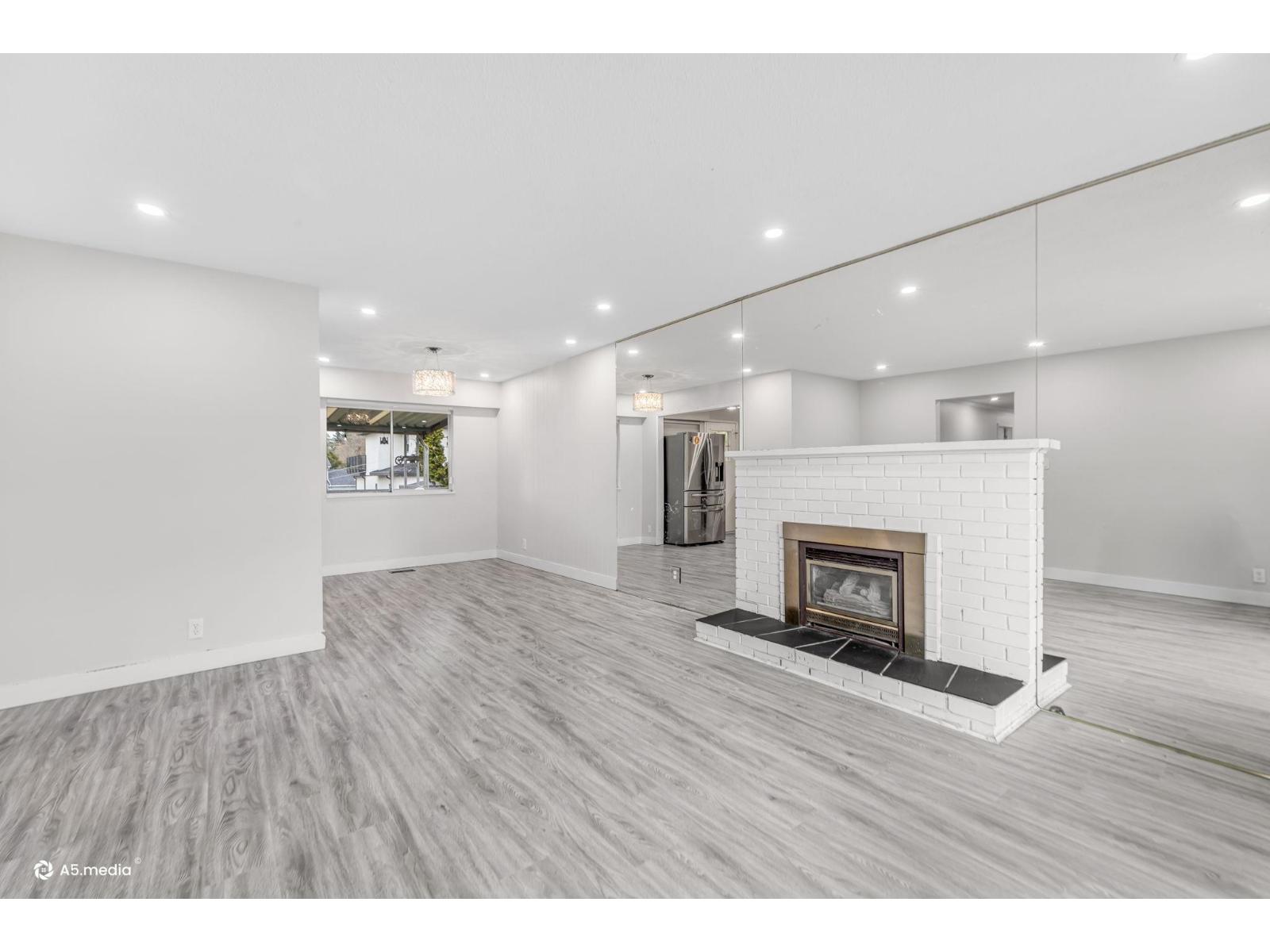 11573 84a Avenue, Delta, British Columbia  V4C 2S5 - Photo 7 - R3114185